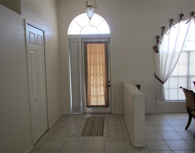 23404 Peachland Boulevard - Photo Thumbnail 3