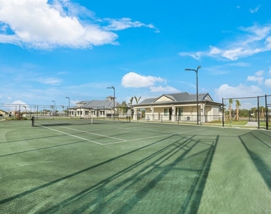 14041 Heritage Landing Boulevard - Photo Thumbnail 58