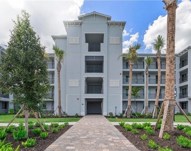 14041 Heritage Landing Boulevard - Photo Thumbnail 1