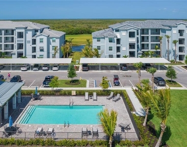 14041 Heritage Landing Boulevard - Photo Thumbnail 25
