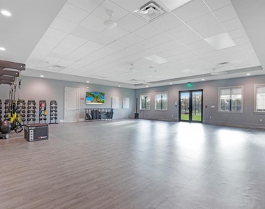 14041 Heritage Landing Boulevard - Photo Thumbnail 42