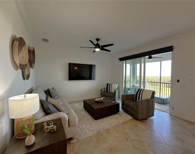 14041 Heritage Landing Boulevard - Photo Thumbnail 10