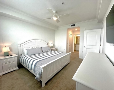 14041 Heritage Landing Boulevard - Photo Thumbnail 6
