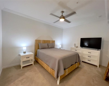 14051 Heritage Landing Boulevard - Photo Thumbnail 12