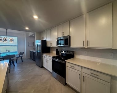 17505 Opal Sand Drive - Photo Thumbnail 9