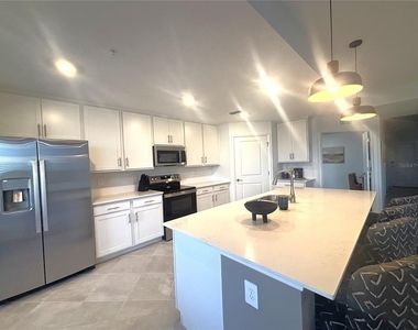17505 Opal Sand Drive - Photo Thumbnail 6