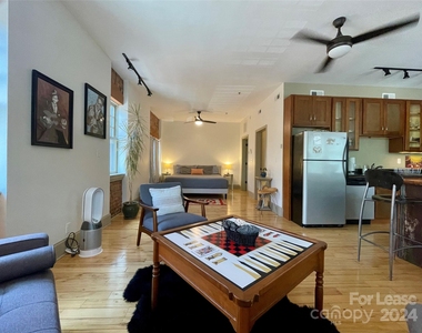 5 W Walnut Street - Photo Thumbnail 9