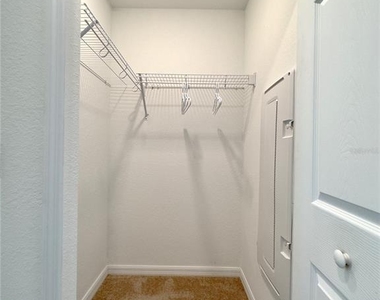 14061 Heritage Landing Boulevard - Photo Thumbnail 12