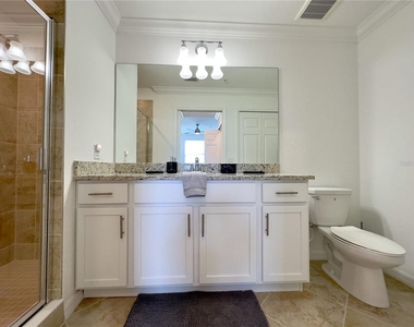 14061 Heritage Landing Boulevard - Photo Thumbnail 13