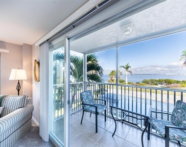1477 Park Beach Circle - Photo Thumbnail 24