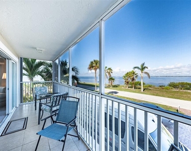 1477 Park Beach Circle - Photo Thumbnail 26