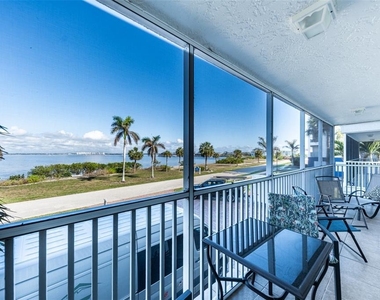1477 Park Beach Circle - Photo Thumbnail 5