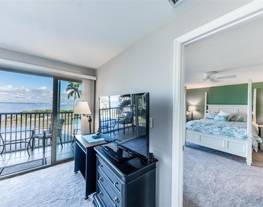 1477 Park Beach Circle - Photo Thumbnail 28