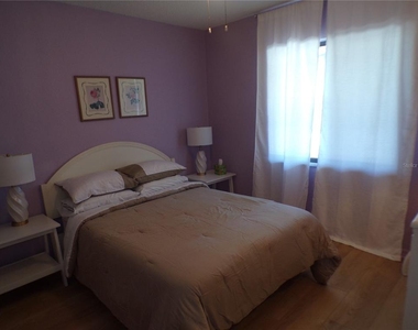 4016 Oakview Drive - Photo Thumbnail 7
