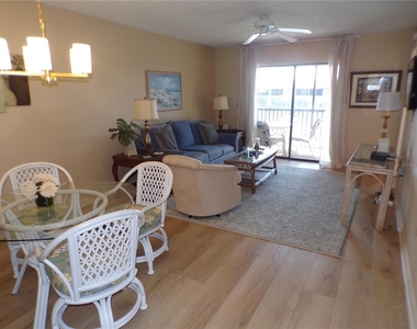 4016 Oakview Drive - Photo Thumbnail 5