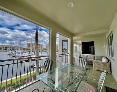 3471 Sunset Key Circle - Photo Thumbnail 6