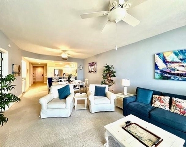 3313 Sunset Key Circle - Photo Thumbnail 13