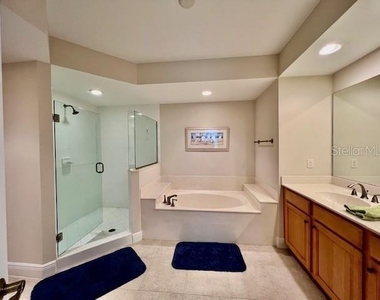 3313 Sunset Key Circle - Photo Thumbnail 16