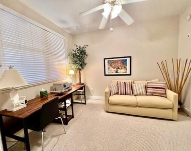 3313 Sunset Key Circle - Photo Thumbnail 6