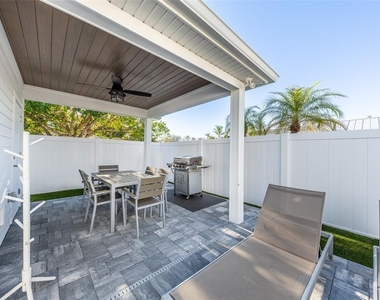 327 Harvey Street - Photo Thumbnail 41
