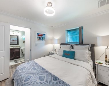 327 Harvey Street - Photo Thumbnail 31