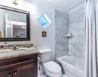 327 Harvey Street - Photo Thumbnail 34