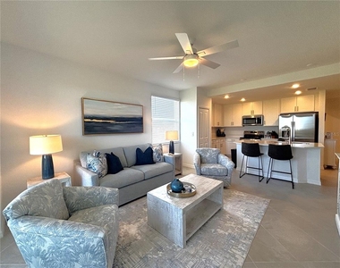 17565 Opal Sand Drive - Photo Thumbnail 9