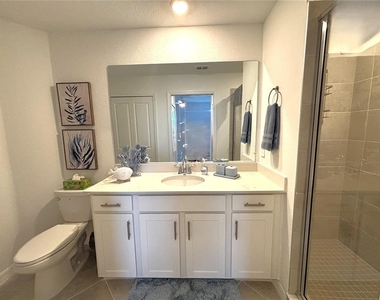 17565 Opal Sand Drive - Photo Thumbnail 16