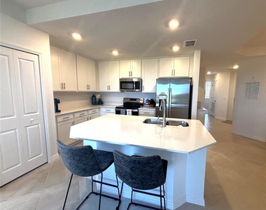 17565 Opal Sand Drive - Photo Thumbnail 2