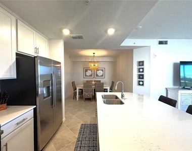 17565 Opal Sand Drive - Photo Thumbnail 4