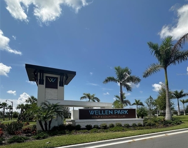 17565 Opal Sand Drive - Photo Thumbnail 20