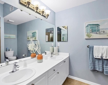 5117 Melbourne Street - Photo Thumbnail 18