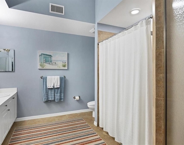 5117 Melbourne Street - Photo Thumbnail 19