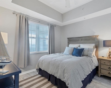 5117 Melbourne Street - Photo Thumbnail 24