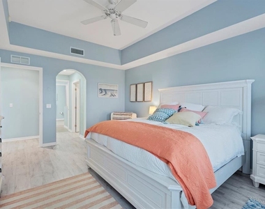 5117 Melbourne Street - Photo Thumbnail 17