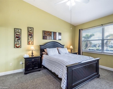 3228 Purple Martin Drive Drive - Photo Thumbnail 15