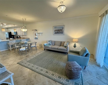 14051 Heritage Landing Boulevard - Photo Thumbnail 6