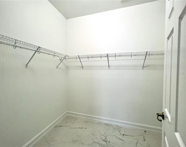 25191 Keygrass Court - Photo Thumbnail 23
