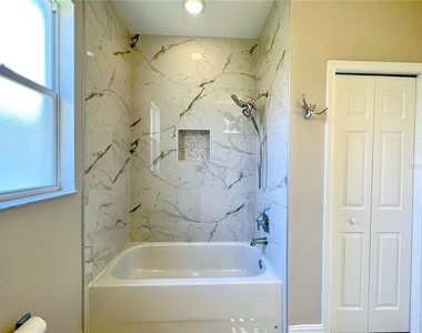 25191 Keygrass Court - Photo Thumbnail 21