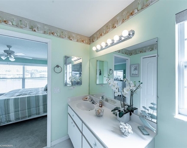 11644 Sw Egret Circle - Photo Thumbnail 23