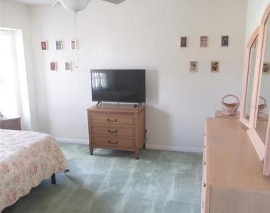 4088 Gingold Street - Photo Thumbnail 21