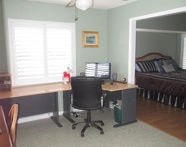 4088 Gingold Street - Photo Thumbnail 14