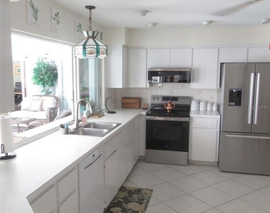 4088 Gingold Street - Photo Thumbnail 6