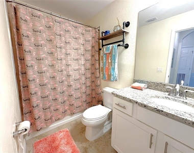14081 Heritage Landing Boulevard - Photo Thumbnail 14