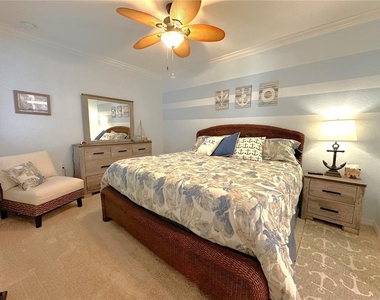 14081 Heritage Landing Boulevard - Photo Thumbnail 10