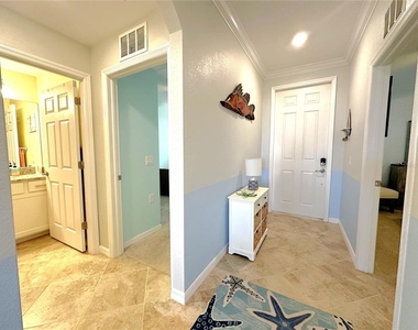 14081 Heritage Landing Boulevard - Photo Thumbnail 13