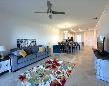 14061 Heritage Landing Boulevard - Photo Thumbnail 2