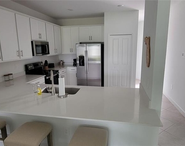 8716 Saint Kitts Circle - Photo Thumbnail 3
