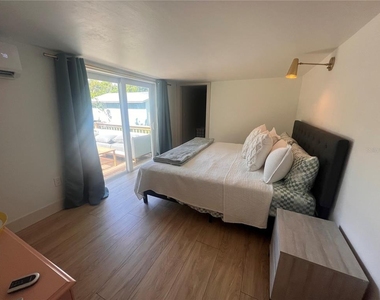 2921 Wilson Avenue - Photo Thumbnail 4