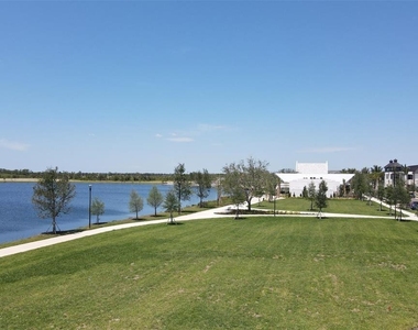 17435 Jadestone Court - Photo Thumbnail 46